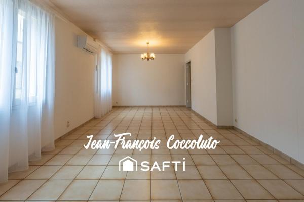 Maison de ville confortable avec cour intérieure