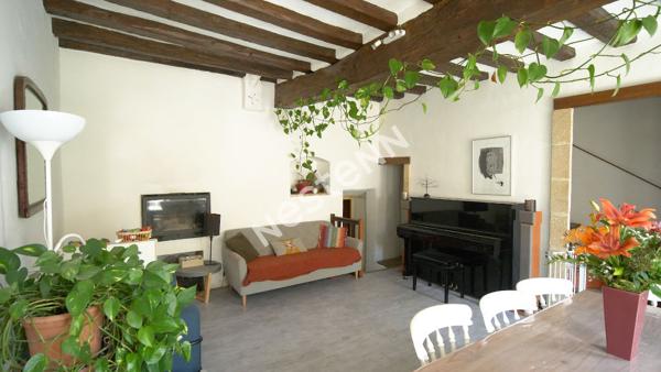 belle maison de village a four-sauveterre