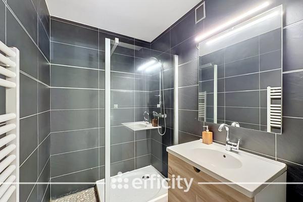 Appartement
         3 pièces
        - 61 m² Exclusivité 139 900 € *