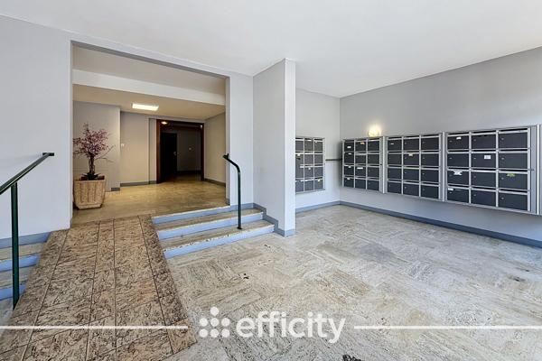 Appartement
         3 pièces
        - 61 m² Exclusivité 139 900 € *