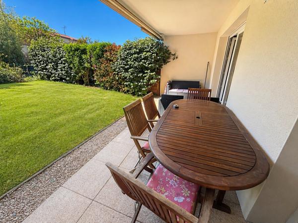 Fontaines-sur-Saône (69270) F3 de 72m2 avec 70m2 de jardin privatif / Terrasse de 15m2