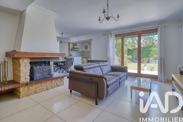 Maison à vendre 6 pièces 85 m² Soisy-sur-Seine
