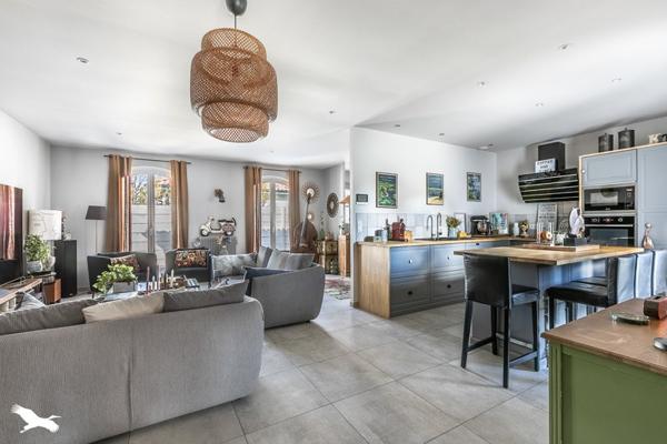 Maison à vendre 684 816 € Le Teich 6 p 174 m² DPE C