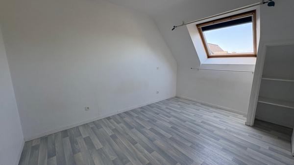 Maison 2 chambres avec jardin dans le bourg de Plougoumelen