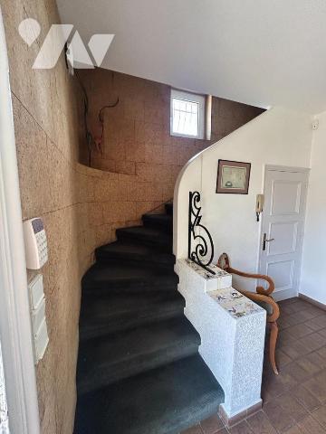 Maison de charme individuelle de 240m² habitables sur un terrain plat, clos et arboré de 1908m² e