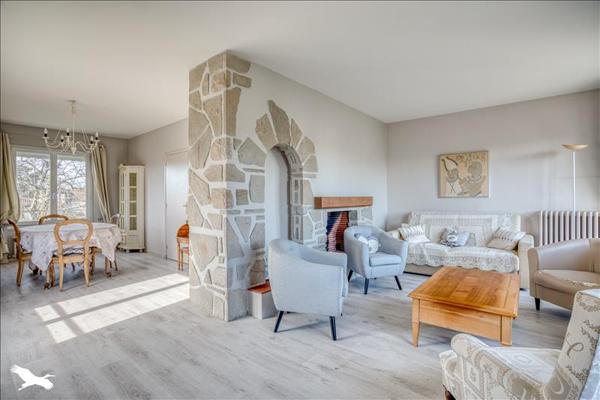 Maison à vendre |  Pineuilh |  5 pièces | 142 m²