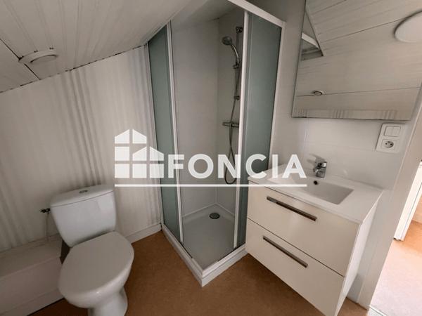 Location Studio 17.22 m² - 7 RUE JEAN JAURES Poitiers 86000