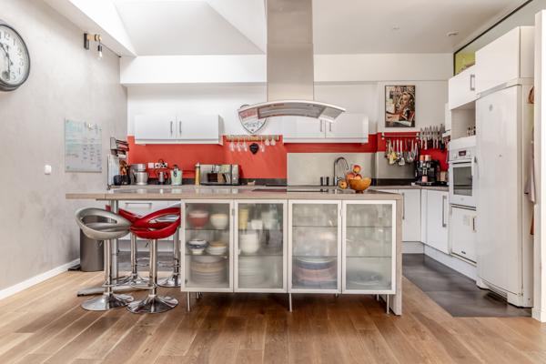 Viroflay (78220) VIROFLAY RIVE GAUCHE -APPARTEMENT EN REZ DE JARDIN ENTREE PRIVATIVE Profession Libérale acceptée.