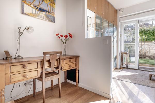 Viroflay (78220) VIROFLAY RIVE GAUCHE -APPARTEMENT EN REZ DE JARDIN ENTREE PRIVATIVE Profession Libérale acceptée.