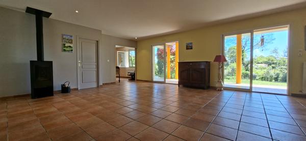 Seyresse (40180) Maison Bourgeoise de Type T5 de 155m² sur magnifique terrain de 1425 m²