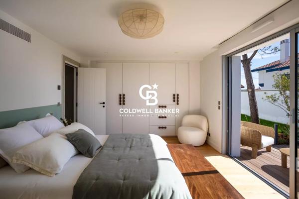 Villa 6 pièces à vendre Biarritz - 64200 / Réf: SR1-224