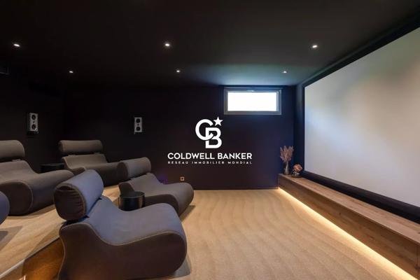 Villa 6 pièces à vendre Biarritz - 64200 / Réf: SR1-224