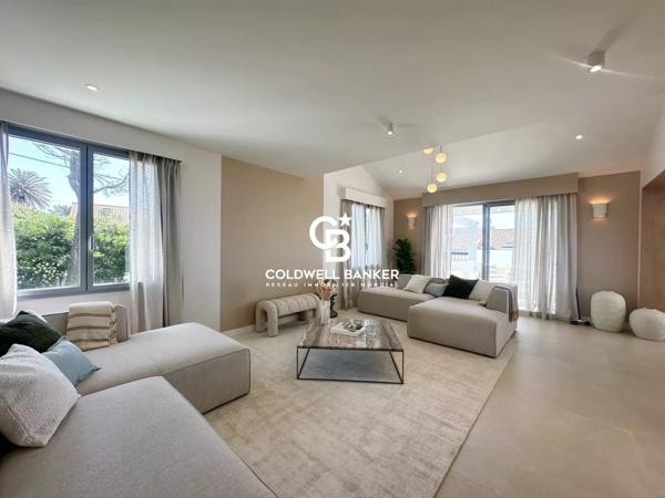 Villa 6 pièces à vendre Biarritz - 64200 / Réf: SR1-224