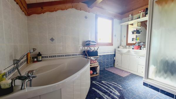 Maison 4 pièces - 130 m² Exclusivité efficity