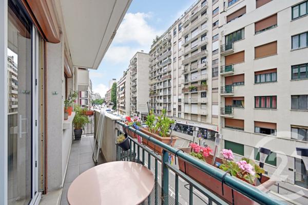 Appartement F2 à vendre  2 pièces - 54 m2 PARIS - 75015