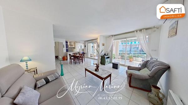 COUP DE COEUR ! 5 pièces avec terrasse et garage - Centre de Saint Aygulf 83370