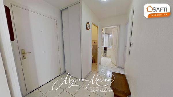 COUP DE COEUR ! 5 pièces avec terrasse et garage - Centre de Saint Aygulf 83370