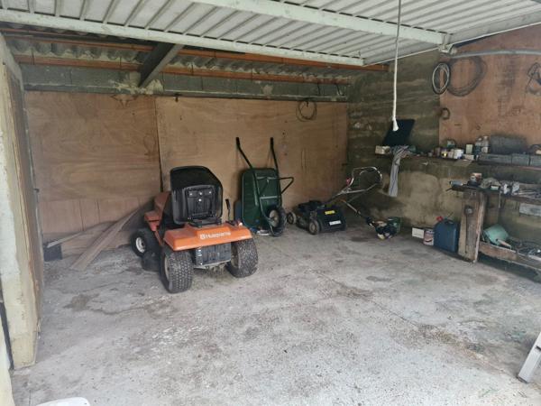 Jonquières (84150) Maison plain pied avec grand terrain