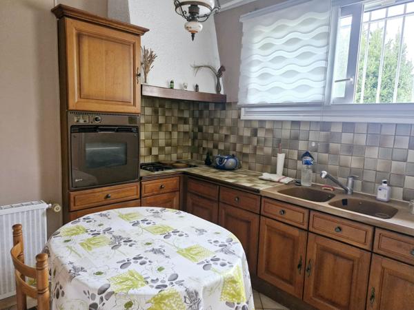 Jonquières (84150) Maison plain pied avec grand terrain