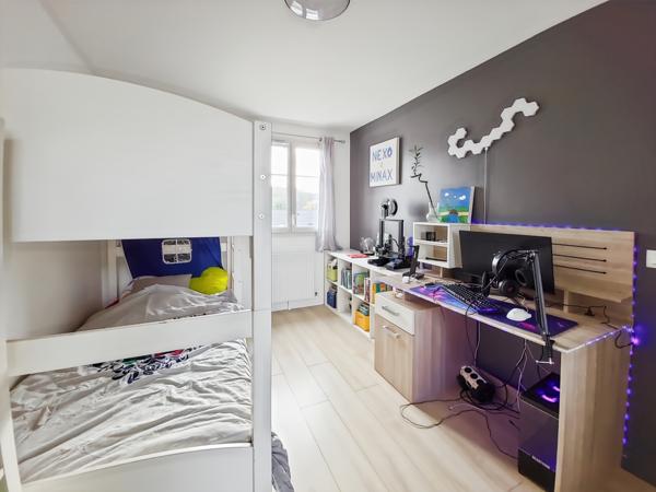 Leuville-sur-Orge (91310) Maison 2013, clé en main, 3 chambres, 4 pièces, grenier, garage, jardin, terrasse plein Sud / terrain 403 m2