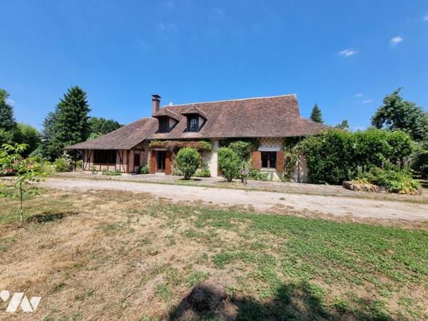 LONGERE T8 - 211 M²