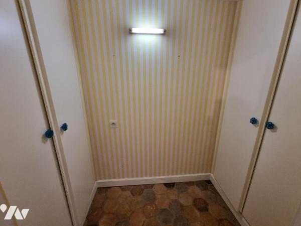 LONGERE T8 - 211 M²