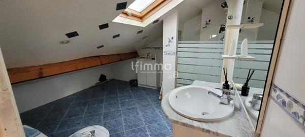 Appartement 4 pièces avec jardin et garage privatif