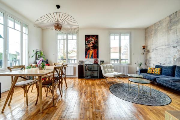 Maison entièrement rénovée, 3 chambres + bureau, à seulement 14' à pied du RER