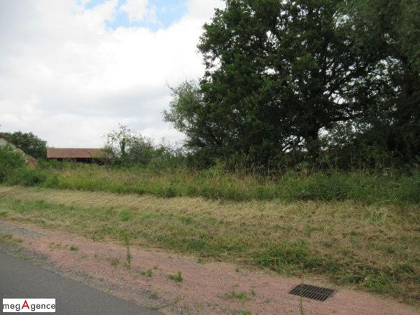 Terrain à VENDAT, 03110 - 1730m²