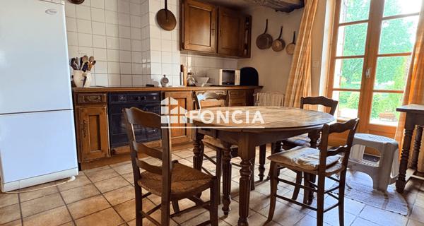 À vendre Maison 6 pièces 260 m² - Buthiers 70190