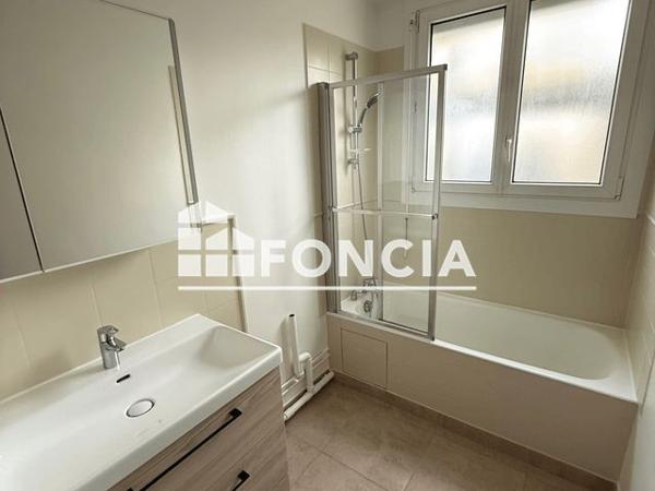 Location Appartement 3 pièces 55.88 m² - 17 RUE CHEVREUL Maisons-alfort 94700