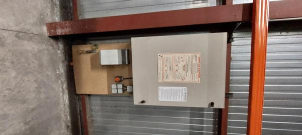 Local artisanal, commercial ou dépôt 400m²