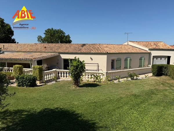 Maison  5 pièce(s)  4 chambre(s)  112.53 m²