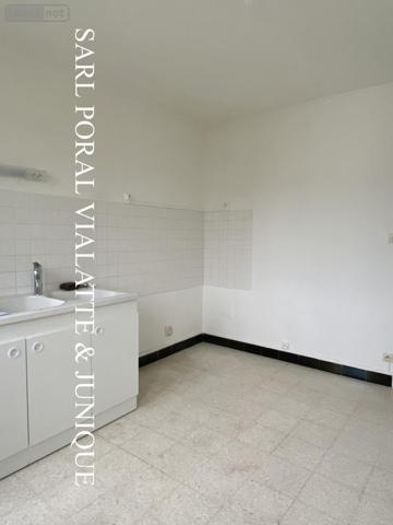 Appartement à louer à Ambérieu-en-Bugey dans l'Ain (01500), ref : 01031-L676