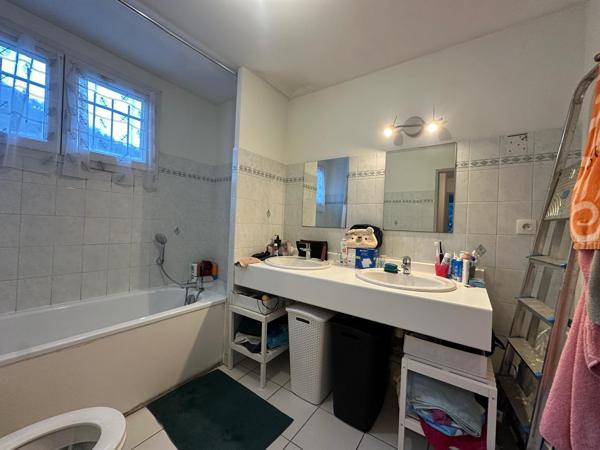 MAISON DE 85 m2 A GIERES