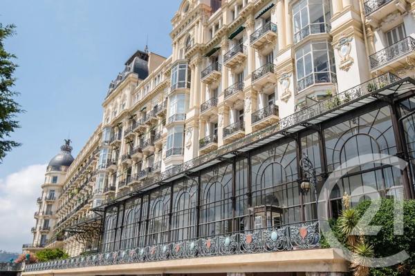Appartement F3 à vendre  3 pièces - 58 m 2   NICE  - 06