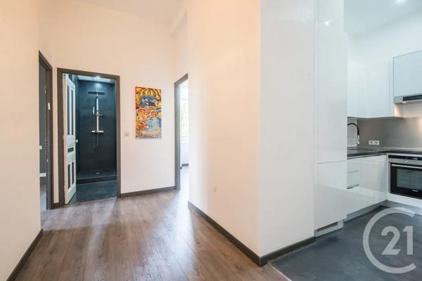 Appartement F3 à vendre  3 pièces - 58 m 2   NICE  - 06