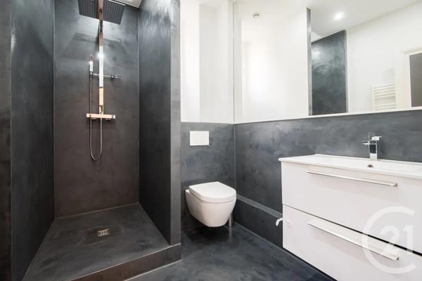 Appartement F3 à vendre  3 pièces - 58 m 2   NICE  - 06