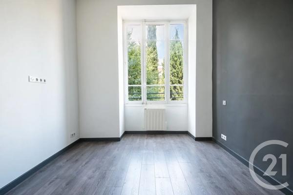 Appartement F3 à vendre  3 pièces - 58 m 2   NICE  - 06