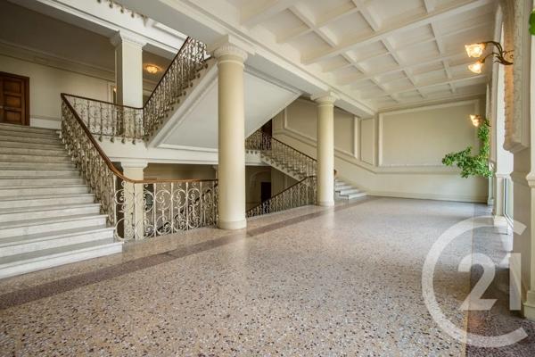Appartement F3 à vendre  3 pièces - 58 m 2   NICE  - 06