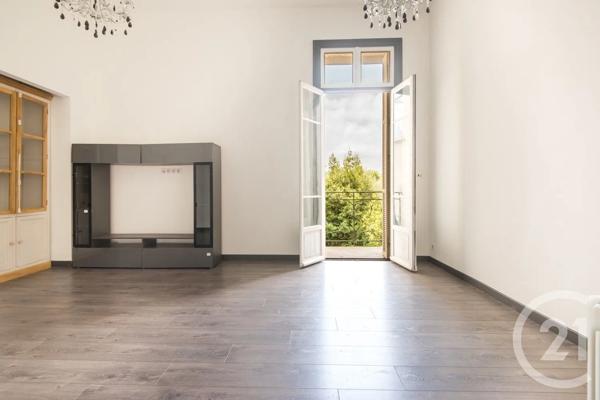 Appartement F3 à vendre  3 pièces - 58 m 2   NICE  - 06