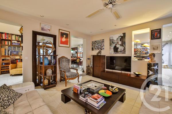 Appartement F5 à vendre  5 pièces - 157 m2 PARIS - 75009