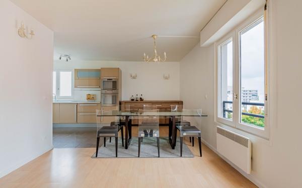 Appartement à vendre    4 pièces • 95,21 m2 Champs-sur-Marne