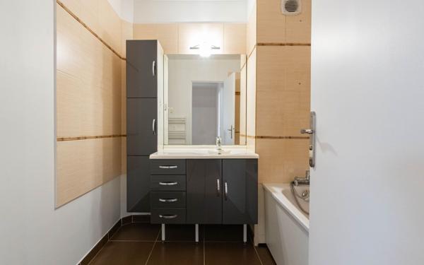 Appartement à vendre    4 pièces • 95,21 m2 Champs-sur-Marne