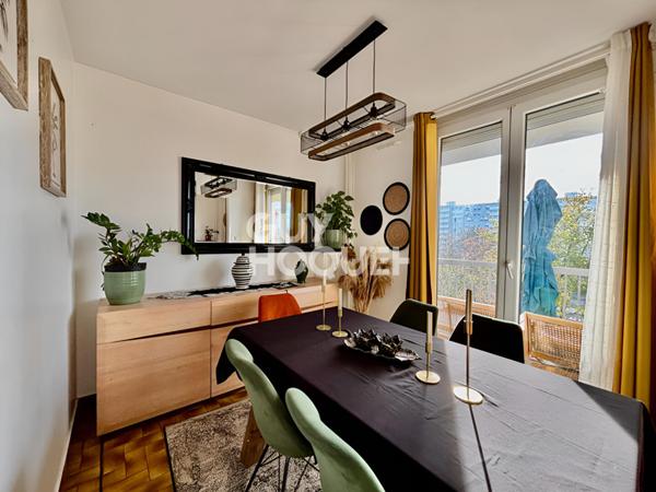 À vendre : Appartement spacieux de 5 pièces à Vaulx-en-Velin