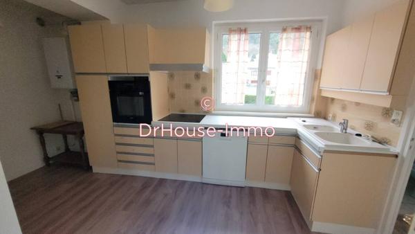 Appartement à louer 3 pièces de 83 m²