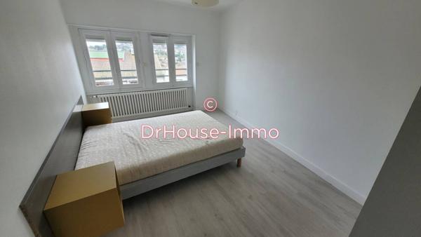 Appartement à louer 3 pièces de 83 m²