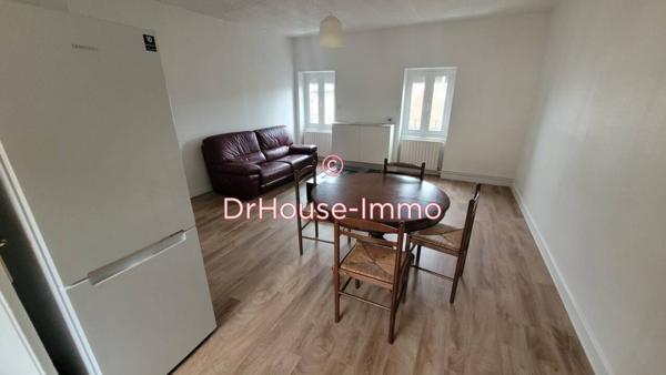 Appartement à louer 3 pièces de 83 m²