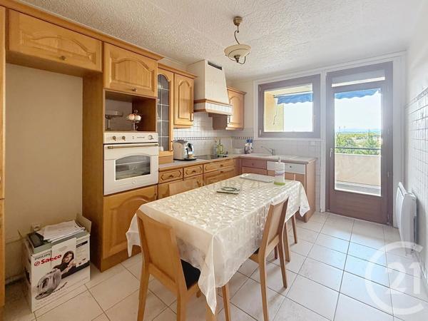 Appartement T3 à vendre  3 pièces - 79,48 m 2   BRON  - 69