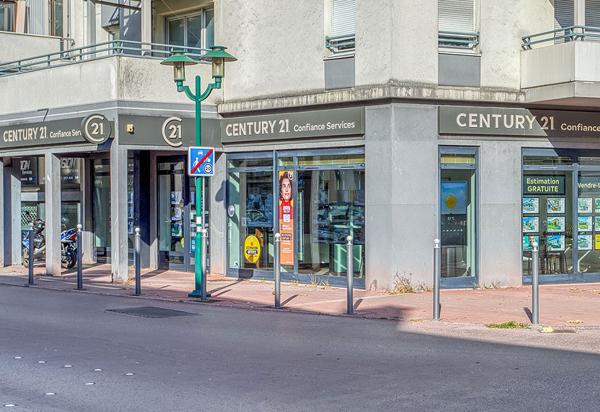 Appartement F4 à vendre  4 pièces - 81,35 m 2   MARIGNY ST MARCEL  - 74